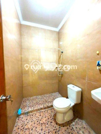 Rumah Modern 3 Kamar LT 65m2 di Taman Ratu Rumah Modern 3 Kamar LT 65m2 di Taman Ratu