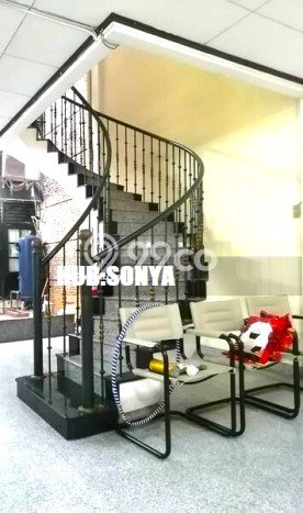 Hunian Mewah LB 300m2 Siap Pakai Desain Elegan di Tomang, Jakarta Barat Hunian Mewah LB 300m2 Siap Pakai Desain Elegan di Tomang, Jakarta Barat