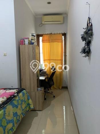 Dijual Rumah Mewah Megah Dengan View Eksklusif di Tomang, Jakarta Barat Dijual Rumah Mewah Megah Dengan View Eksklusif di Tomang, Jakarta Barat