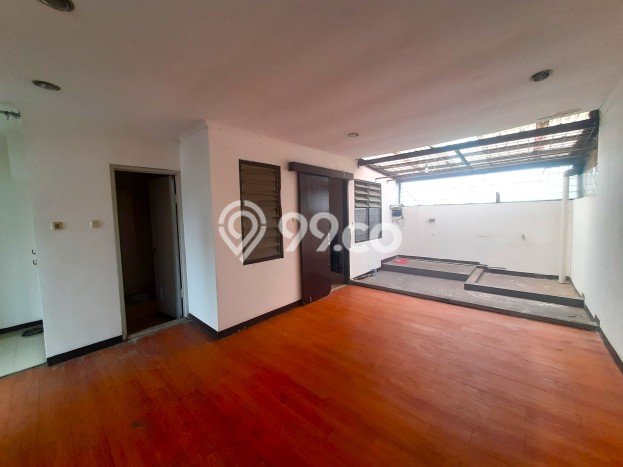 Jual Rumah Eksklusif 3 KT di Green Ville, Jakarta Barat Jual Rumah Eksklusif 3 KT di Green Ville, Jakarta Barat