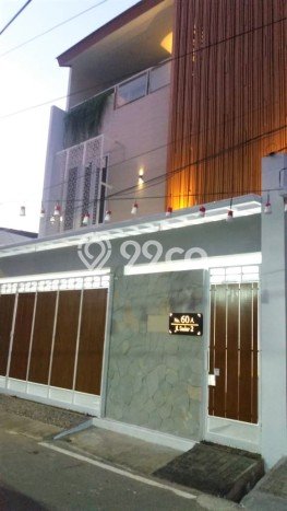 Rumah Luxury Modern Siap Huni di Cideng Jakarta Pusat Rumah Luxury Modern Siap Huni di Cideng Jakarta Pusat