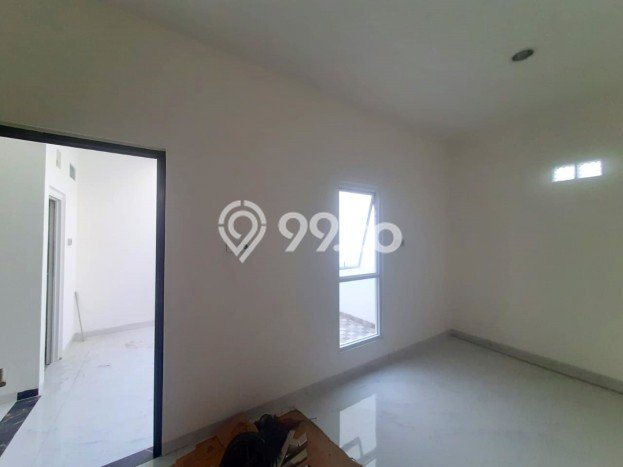 For Sale! Luxury House LT 75m2 Desain Elegan di Duri Kepa For Sale! Luxury House LT 75m2 Desain Elegan di Duri Kepa