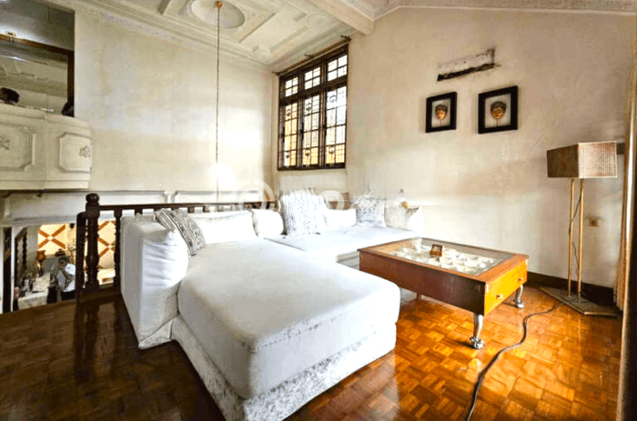 Dijual Rumah Mewah Elegan Dengan View Eksklusif di Tomang, Jakarta Barat Dijual Rumah Mewah Elegan Dengan View Eksklusif di Tomang, Jakarta Barat