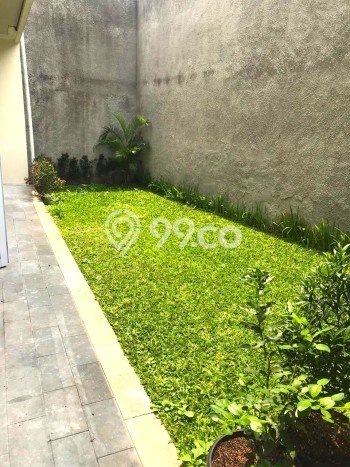 Siap Huni Rumah Mewah 6 Kamar di Cilandak Dekat ke Mana Pun Siap Huni Rumah Mewah 6 Kamar di Cilandak Dekat ke Mana Pun