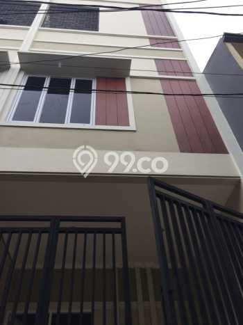 Jual Rumah Modern 4 KT di Tanjung Duren, Jakarta Barat Jual Rumah Modern 4 KT di Tanjung Duren, Jakarta Barat