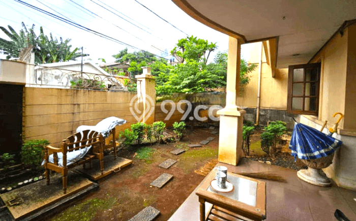 Dijual Rumah Mewah Elegan Dengan View Eksklusif di Tomang, Jakarta Barat Dijual Rumah Mewah Elegan Dengan View Eksklusif di Tomang, Jakarta Barat