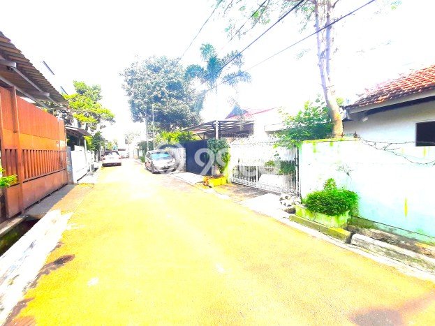 Rumah Mewah LB 150m2 Siap Pakai Desain Elegan di Tomang, Jakarta Barat Rumah Mewah LB 150m2 Siap Pakai Desain Elegan di Tomang, Jakarta Barat