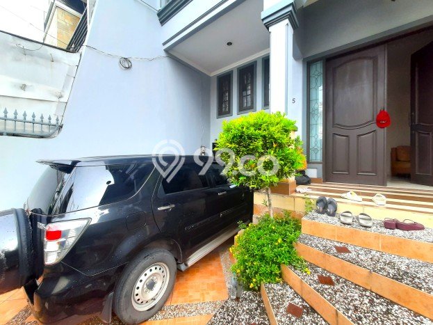 Dijual Rumah Luas Elegan Dengan View Eksklusif di Tanjung Duren, Jakarta Barat Dijual Rumah Luas Elegan Dengan View Eksklusif di Tanjung Duren, Jakarta Barat