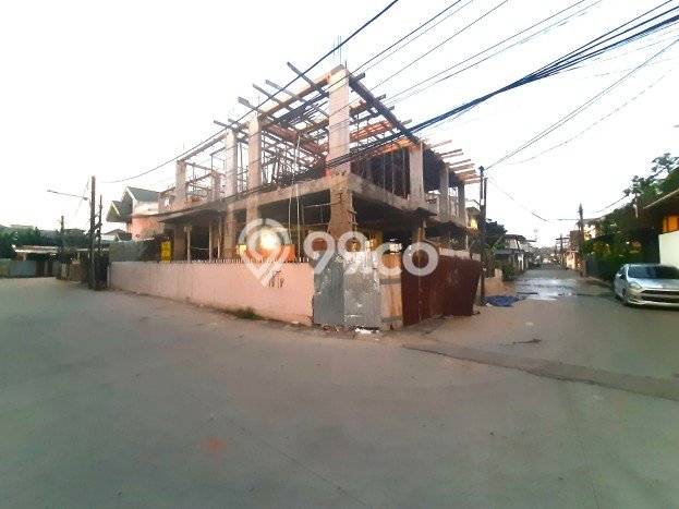 Jual Rumah Mewah Elegan Dengan View Cantik di Taman Ratu, Jakarta Barat Jual Rumah Mewah Elegan Dengan View Cantik di Taman Ratu, Jakarta Barat