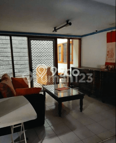 For Sale! Luxury House LT 308m2 Desain Modern di Taman Ratu For Sale! Luxury House LT 308m2 Desain Modern di Taman Ratu