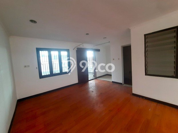 Jual Rumah Eksklusif 3 KT di Green Ville, Jakarta Barat Jual Rumah Eksklusif 3 KT di Green Ville, Jakarta Barat