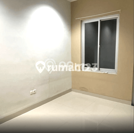 Rumah Minimalis 4 KT di Taman Ratu Jakarta Barat Semi Furnished Rumah Minimalis 4 KT di Taman Ratu Jakarta Barat Semi Furnished