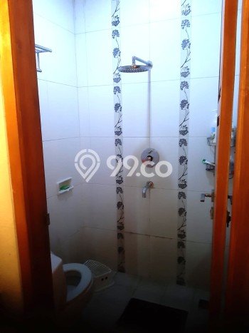 Siap Huni Hunian Elit 4 Kamar di Serpong Utara Dekat ke Mana Pun Siap Huni Hunian Elit 4 Kamar di Serpong Utara Dekat ke Mana Pun