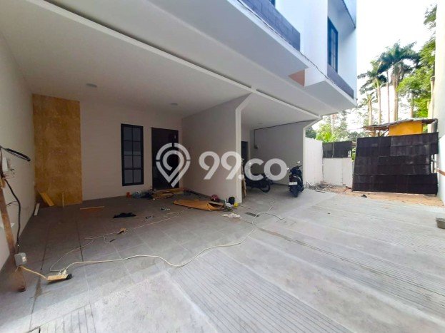BEST DEAL! Rumah Siap Huni di Taman Ratu, Luas 41m² Bangunan 100m² BEST DEAL! Rumah Siap Huni di Taman Ratu, Luas 41m² Bangunan 100m²