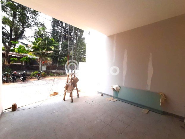 Jual Rumah Modern 3 KT di Duri Kepa, Jakarta Barat Jual Rumah Modern 3 KT di Duri Kepa, Jakarta Barat