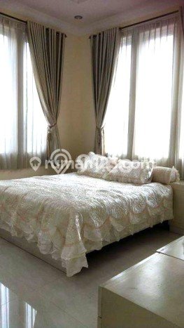 Ready to Use! Luxury House LT 319m2 Desain Modern di Green Ville Ready to Use! Luxury House LT 319m2 Desain Modern di Green Ville