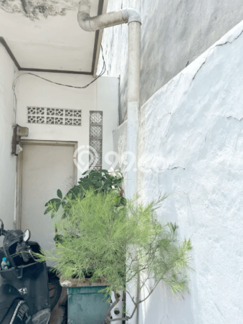 Jual Rumah Luas Megah Dengan View Eksklusif di Cideng, Jakarta Pusat Jual Rumah Luas Megah Dengan View Eksklusif di Cideng, Jakarta Pusat