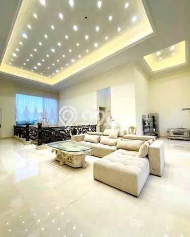 Siap Huni Rumah Mewah 6 Kamar di Cilandak Dekat ke Mana Pun Siap Huni Rumah Mewah 6 Kamar di Cilandak Dekat ke Mana Pun