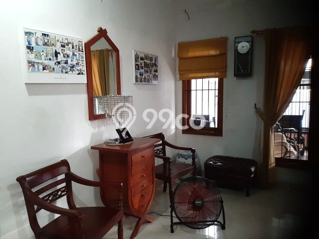 Siap Huni Hunian Elit 4 Kamar di Serpong Utara Dekat ke Mana Pun Siap Huni Hunian Elit 4 Kamar di Serpong Utara Dekat ke Mana Pun