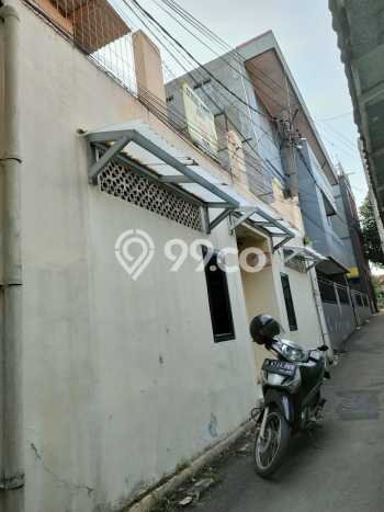 Hunian Nyaman Asri 12 KT Siap Huni di Bintaro Tangerang Selatan Hunian Nyaman Asri 12 KT Siap Huni di Bintaro Tangerang Selatan