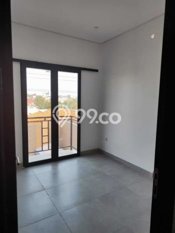 Rumah Modern 3 KT di Bintaro Jakarta Selatan Unfurnished Rumah Modern 3 KT di Bintaro Jakarta Selatan Unfurnished