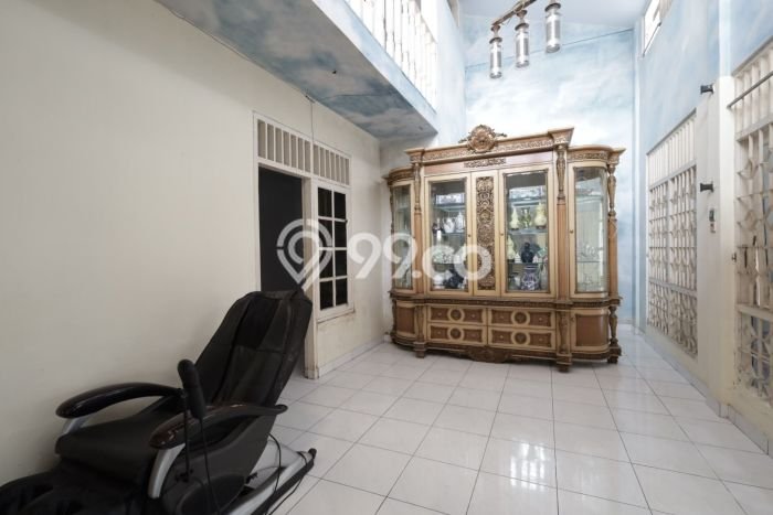 Rumah Luxury Modern Siap Huni di Bintaro Tangerang Selatan Rumah Luxury Modern Siap Huni di Bintaro Tangerang Selatan