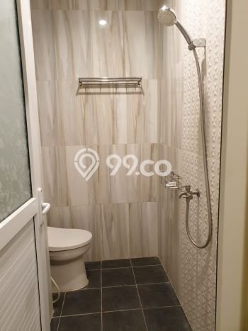 Rumah Strategis Minimalis Lb 450m2 di Serpong, Tangerang Selatan Rumah Strategis Minimalis Lb 450m2 di Serpong, Tangerang Selatan