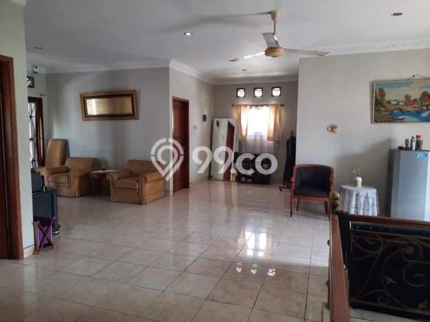 Siap Huni Rumah Mewah 5 Kamar di Pondok Aren Dekat ke Mana Pun Siap Huni Rumah Mewah 5 Kamar di Pondok Aren Dekat ke Mana Pun