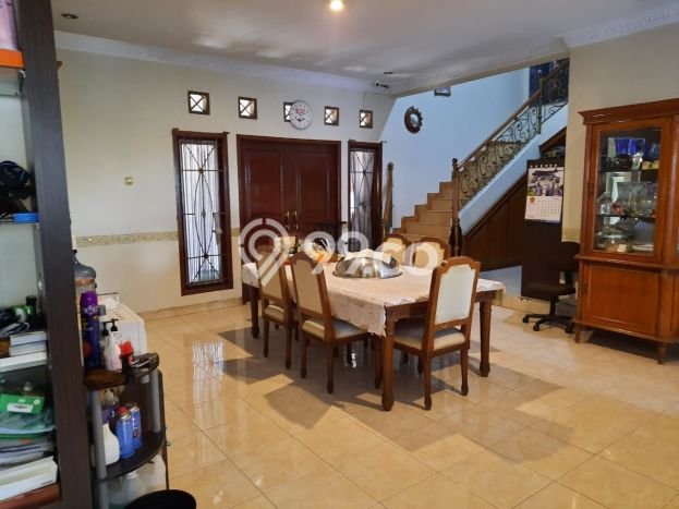 Siap Huni Rumah Mewah 5 Kamar di Pondok Aren Dekat ke Mana Pun Siap Huni Rumah Mewah 5 Kamar di Pondok Aren Dekat ke Mana Pun
