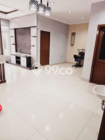 Rumah Strategis Ciputat Timur, Tangerang Selatan, Luas 162m² LB 200m² Rumah Strategis Ciputat Timur, Tangerang Selatan, Luas 162m² LB 200m²