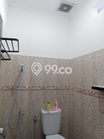 Rumah Asri di Ciputat, Tangerang Selatan, Luas 72m² LB 80m² Rumah Asri di Ciputat, Tangerang Selatan, Luas 72m² LB 80m²