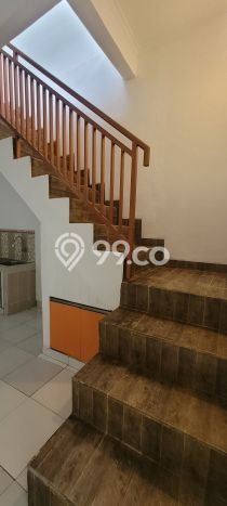 Rumah Strategis Minimalis Lb 60m2 di Setu, Tangerang Selatan Rumah Strategis Minimalis Lb 60m2 di Setu, Tangerang Selatan