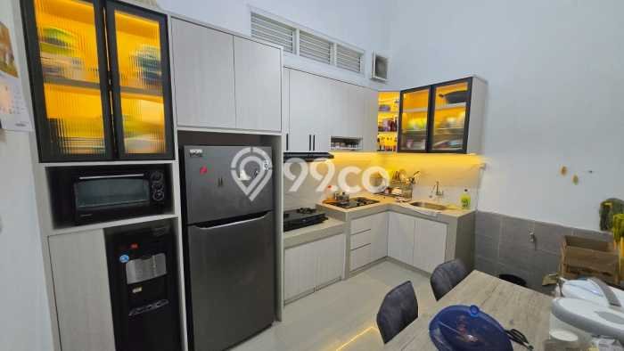 Jual Rumah Strategis Bagus Punya 2 KT di Pamulang Tangerang Selatan SHM Jual Rumah Strategis Bagus Punya 2 KT di Pamulang Tangerang Selatan SHM