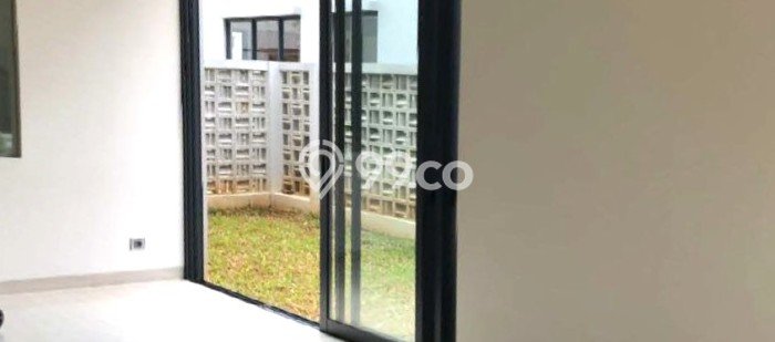 Jual Rumah Mewah Elegan Dengan View Eksklusif di Sentul City, Bogor Jual Rumah Mewah Elegan Dengan View Eksklusif di Sentul City, Bogor