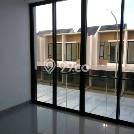 Dijual Rumah Eksklusif 2 KT di Pantai Indah Kapuk 2, Jakarta Utara Dijual Rumah Eksklusif 2 KT di Pantai Indah Kapuk 2, Jakarta Utara