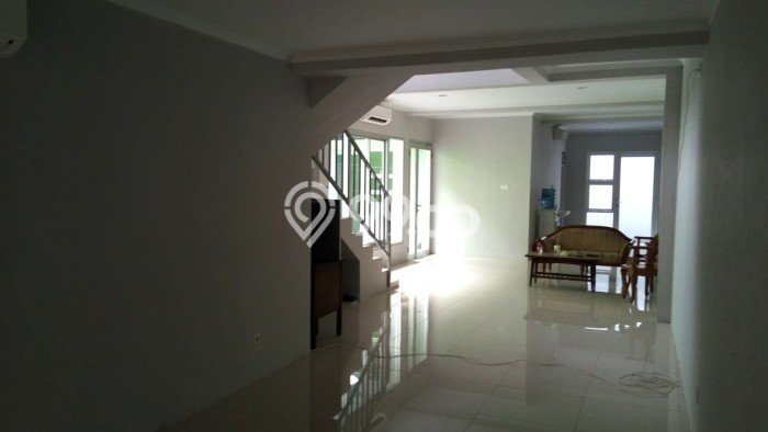 Unit Ruko Dijual di Jatinegara Jakarta Timur Luas Tanah 199m2, Luas Bangunan 149m2 Unit Ruko Dijual di Jatinegara Jakarta Timur Luas Tanah 199m2, Luas Bangunan 149m2