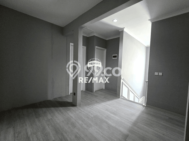 For Sale! Luxury House LT 170m2 Desain Elegan di Jakarta Garden City For Sale! Luxury House LT 170m2 Desain Elegan di Jakarta Garden City