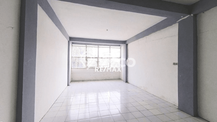 Untuk Dijual Ruko di Pulo Gadung Jakarta Timur LT 88m2 / LB 264m2 Untuk Dijual Ruko di Pulo Gadung Jakarta Timur LT 88m2 / LB 264m2