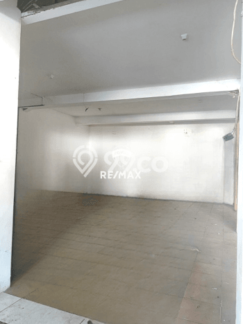 Unit Ruko Dijual di Jakarta Timur LT 495m2 & LB 1350m2 Unit Ruko Dijual di Jakarta Timur LT 495m2 & LB 1350m2