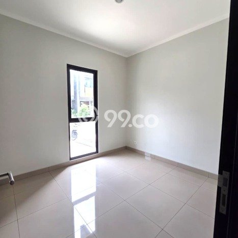 Rumah sewa siap huni 3 Kamar Tidur di Summarecon Crown Gading, Bekasi Rumah sewa siap huni 3 Kamar Tidur di Summarecon Crown Gading, Bekasi