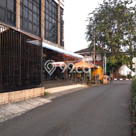 Ruko Dijual di Kebayoran Lama LT 192m2, LB 276m2 untuk Investasi Ruko Dijual di Kebayoran Lama LT 192m2, LB 276m2 untuk Investasi