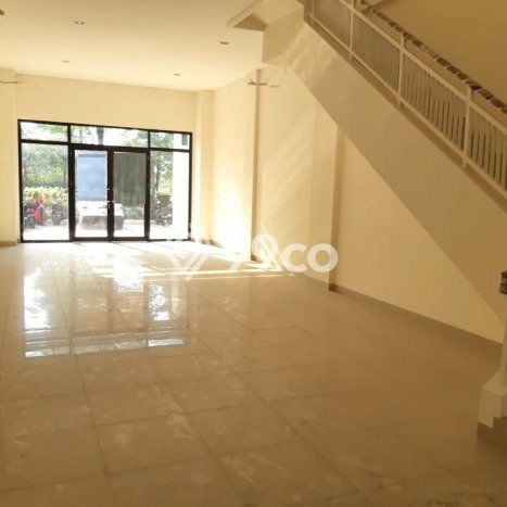 LOKASI STRATEGIS! Ruko Kawasan Jakarta Garden City, Luas 225m², Kawasan Ramai, Ready Operasional LOKASI STRATEGIS! Ruko Kawasan Jakarta Garden City, Luas 225m², Kawasan Ramai, Ready Operasional