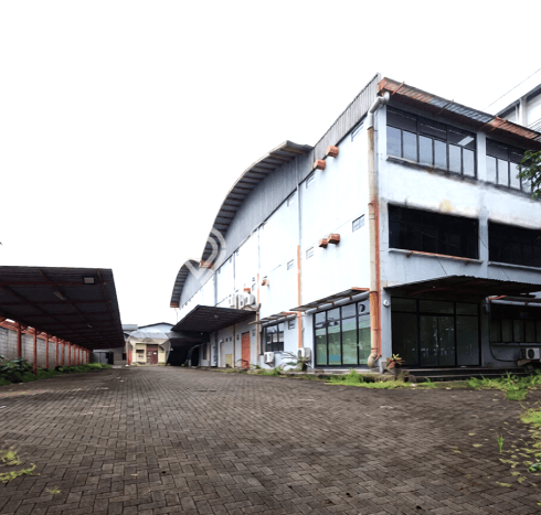 Unit Gudang Dijual di BSD Tangerang Selatan Luas Tanah 3750m2, Luas Bangunan 5000m2 Unit Gudang Dijual di BSD Tangerang Selatan Luas Tanah 3750m2, Luas Bangunan 5000m2