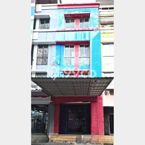 Ruko Dijual Lokasi Emas di Cempaka Putih Luas 180m2 Ruko Dijual Lokasi Emas di Cempaka Putih Luas 180m2