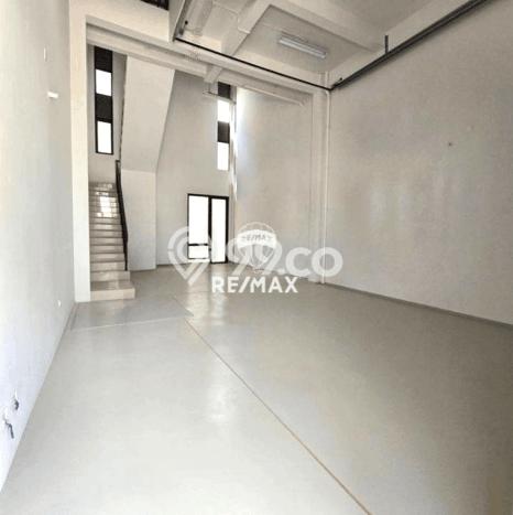 Unit Gudang Disewakan di Pantai Indah Kapuk 2 di Area Ramai & Strategis Unit Gudang Disewakan di Pantai Indah Kapuk 2 di Area Ramai & Strategis