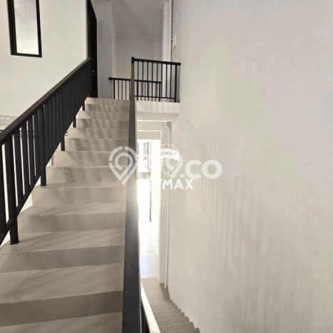 Unit Gudang Disewakan di Pantai Indah Kapuk 2 di Area Ramai & Strategis Unit Gudang Disewakan di Pantai Indah Kapuk 2 di Area Ramai & Strategis