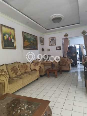 Kos-kosan Dijual di Tebet, Jakarta Selatan dengan 8 Kamar Tidur, 6 Kamar Mandi Kos-kosan Dijual di Tebet, Jakarta Selatan dengan 8 Kamar Tidur, 6 Kamar Mandi
