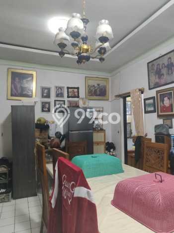 Kos-kosan Dijual di Tebet, Jakarta Selatan dengan 8 Kamar Tidur, 6 Kamar Mandi Kos-kosan Dijual di Tebet, Jakarta Selatan dengan 8 Kamar Tidur, 6 Kamar Mandi