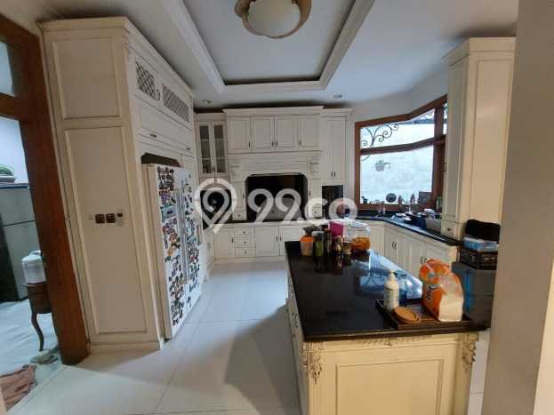 For Sale! Luxury House LT 550m2 Desain Elegan di Cipete For Sale! Luxury House LT 550m2 Desain Elegan di Cipete