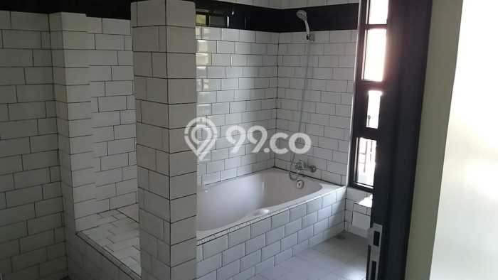 Siap Huni Rumah Mewah 3 Kamar di Serpong Dekat ke Mana Saja Siap Huni Rumah Mewah 3 Kamar di Serpong Dekat ke Mana Saja